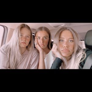 Meet your Posher, Amelia